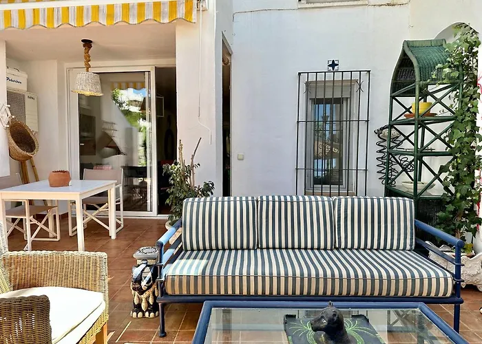 Family Near The Beach - Eaw Homes Ferienhaus