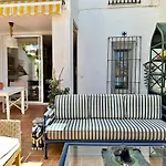 Family Near The Beach - Eaw Homes Holiday home
