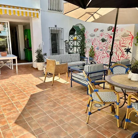 Family Near The Beach - Eaw Homes Holiday home *