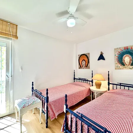 Family Near The Beach - Eaw Homes *