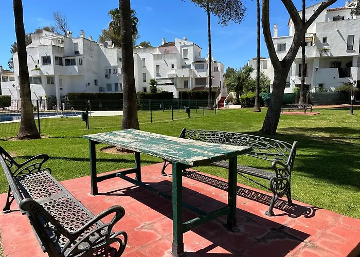 Family Near The Beach - Eaw Homes