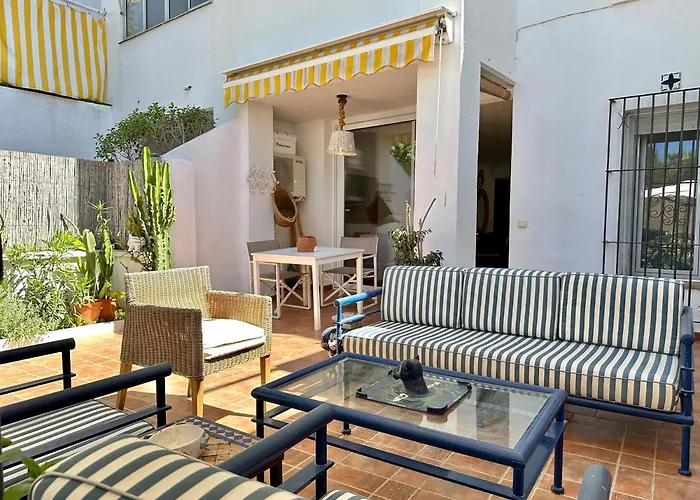 Family Near The Beach - Eaw Homes Semesterbostad Marbella