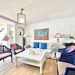 Family Near The Beach - Eaw Homes Marbella